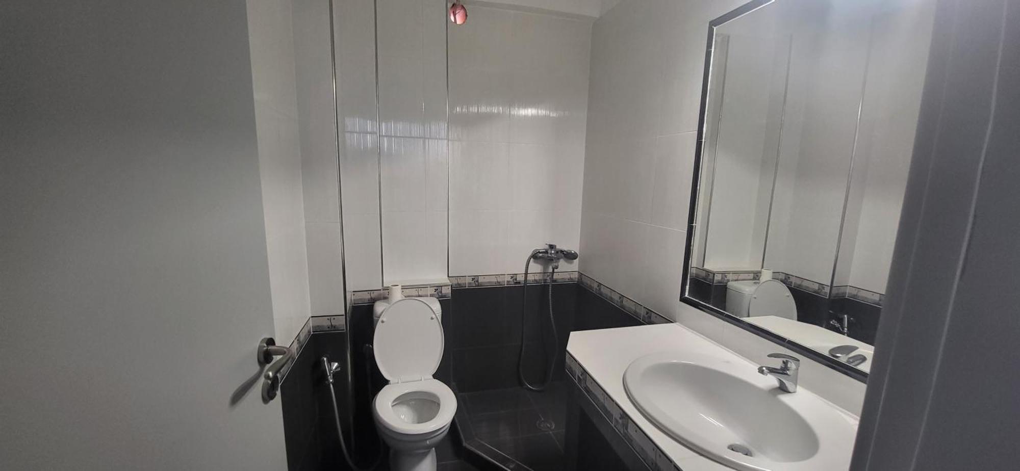 Jon Rooms Himare Buitenkant foto