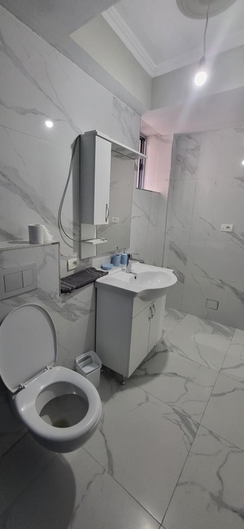 Jon Rooms Himare Buitenkant foto